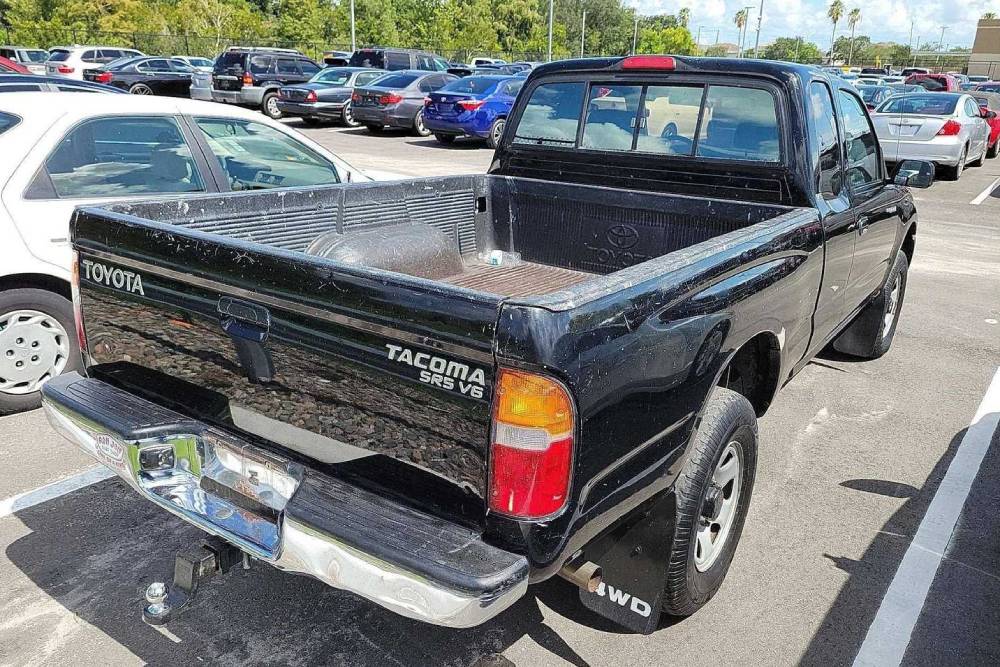 https://autogreeknews.gr/wp-content/uploads/2021/08/1998-toyota-tacoma-4x4-manual-2.jpg