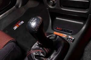 2000-Mitsubishi-Lancer-Evolution-VI-Tommi-Makinen- (13)