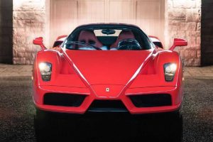 2003-ferrari-enzo-sells-for-3 (3)