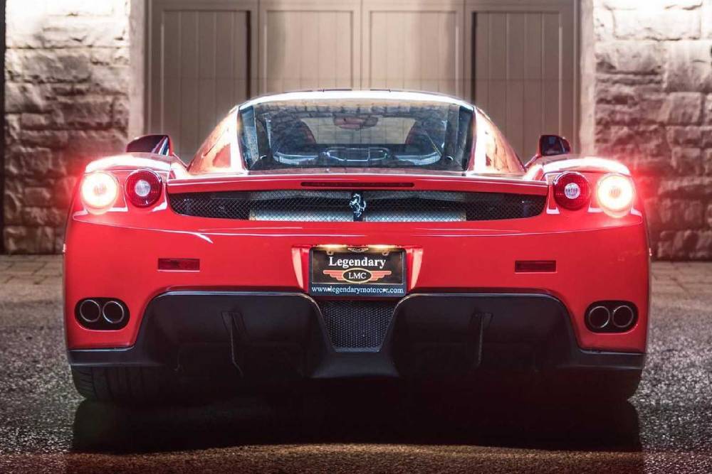 https://autogreeknews.gr/wp-content/uploads/2021/08/2003-ferrari-enzo-sells-for-3-4.jpg