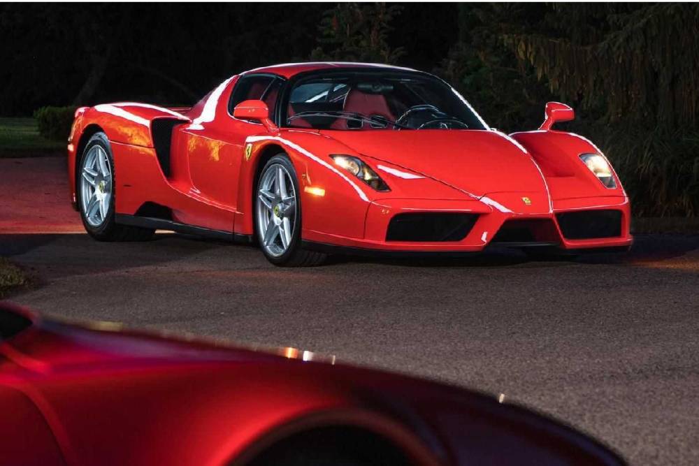 https://autogreeknews.gr/wp-content/uploads/2021/08/2003-ferrari-enzo-sells-for-3-5.jpg
