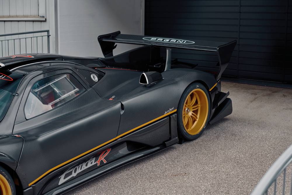 https://autogreeknews.gr/wp-content/uploads/2021/08/2010-Pagani-Zonda-R-Evolution-Sothebys-41.jpg
