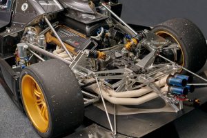 2010-Pagani-Zonda-R-Evolution-Sothebys-52