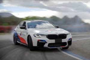2021 bmw m5 drifting 2