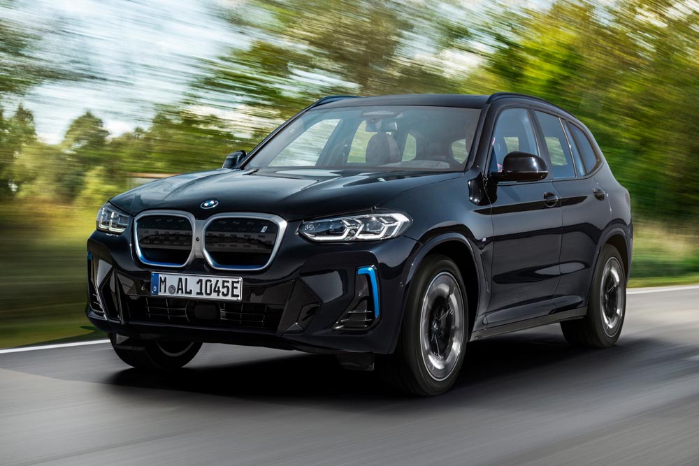 https://autogreeknews.gr/wp-content/uploads/2021/08/BMW-iX3-1.jpg