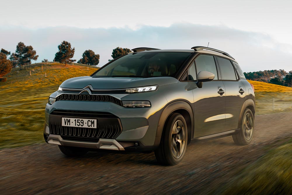 https://autogreeknews.gr/wp-content/uploads/2021/08/Citroen-C3-Aircross-2021-9.jpg