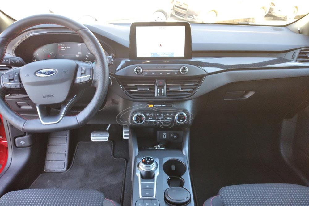 https://autogreeknews.gr/wp-content/uploads/2021/08/Ford-Focus-1.5D-120-carcenter-3.jpg