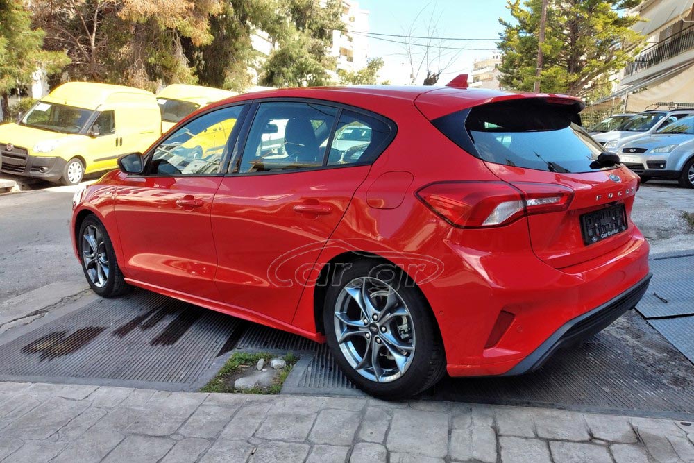 https://autogreeknews.gr/wp-content/uploads/2021/08/Ford-Focus-1.5D-120-carcenter-7.jpg