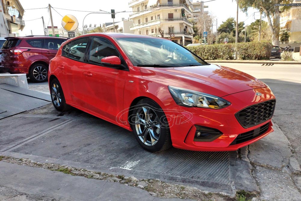 https://autogreeknews.gr/wp-content/uploads/2021/08/Ford-Focus-1.5D-120-carcenter-9.jpg
