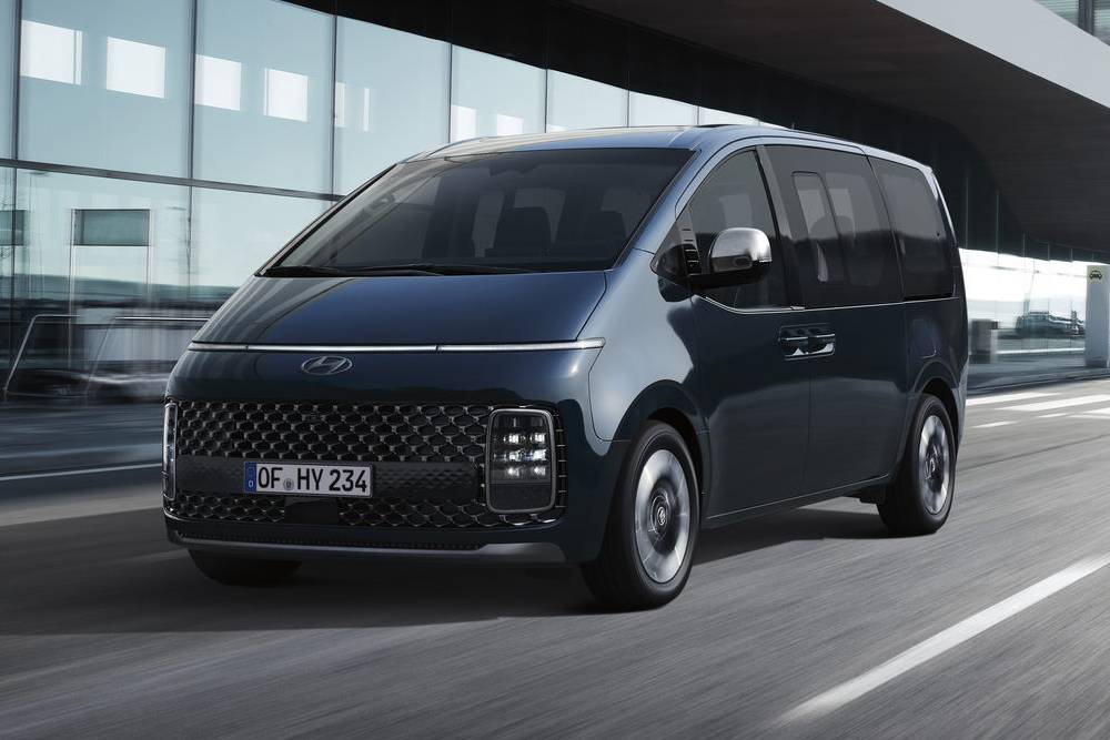https://autogreeknews.gr/wp-content/uploads/2021/08/Hyundai-Staria-Germany-24.jpg