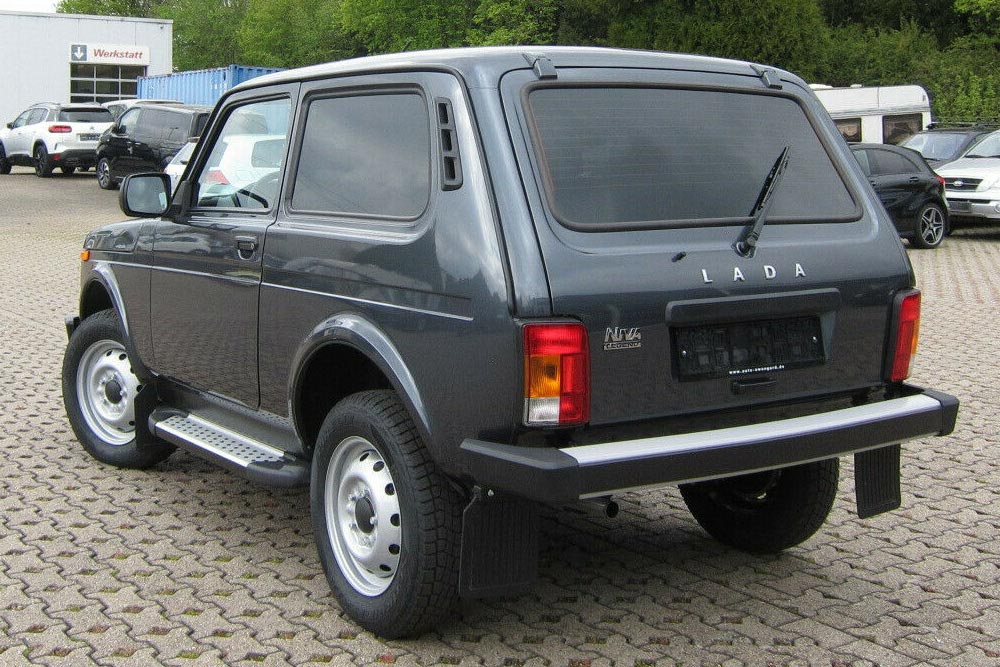 Lada legend sport