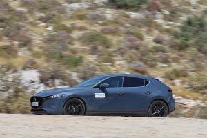 Mazda-3-SkyactivX-(13)