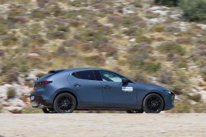 Mazda-3-SkyactivX-(14)