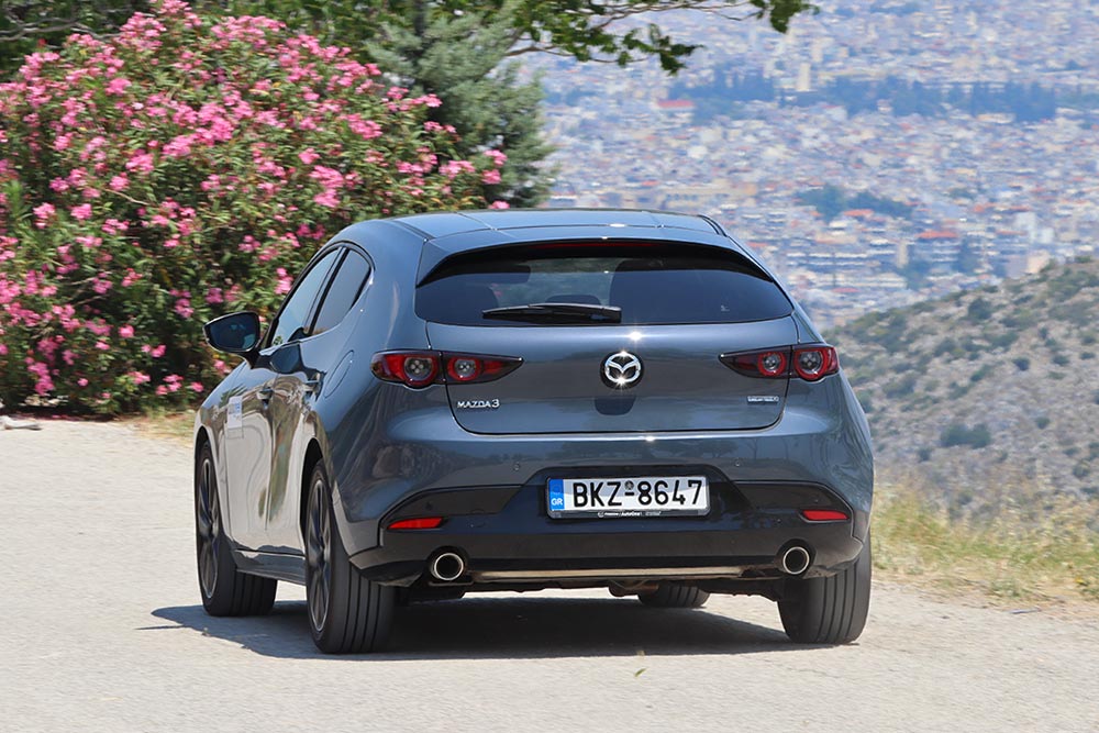 https://autogreeknews.gr/wp-content/uploads/2021/08/Mazda-3-SkyactivX-18.jpg