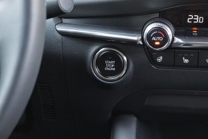 Mazda-3-SkyactivX-(39)