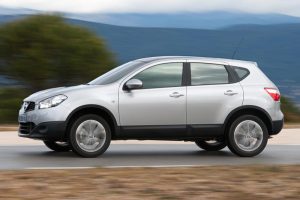 Nissan-Qashqai-2010-(6)