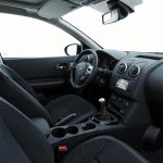 Nissan-Qashqai-2010-(9)