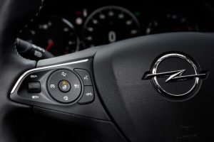 Opel-Insignia-Grand-Sport-304987