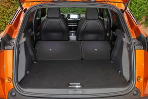 Peugeot-2008-2020