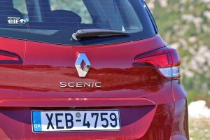 Renault-Scenic-1.3-TCe-(11)