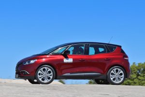 Renault-Scenic-1.3-TCe-(12)