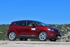Renault-Scenic-1.3-TCe-(13)