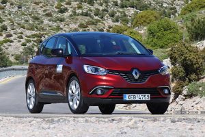 Renault-Scenic-1.3-TCe-(4)