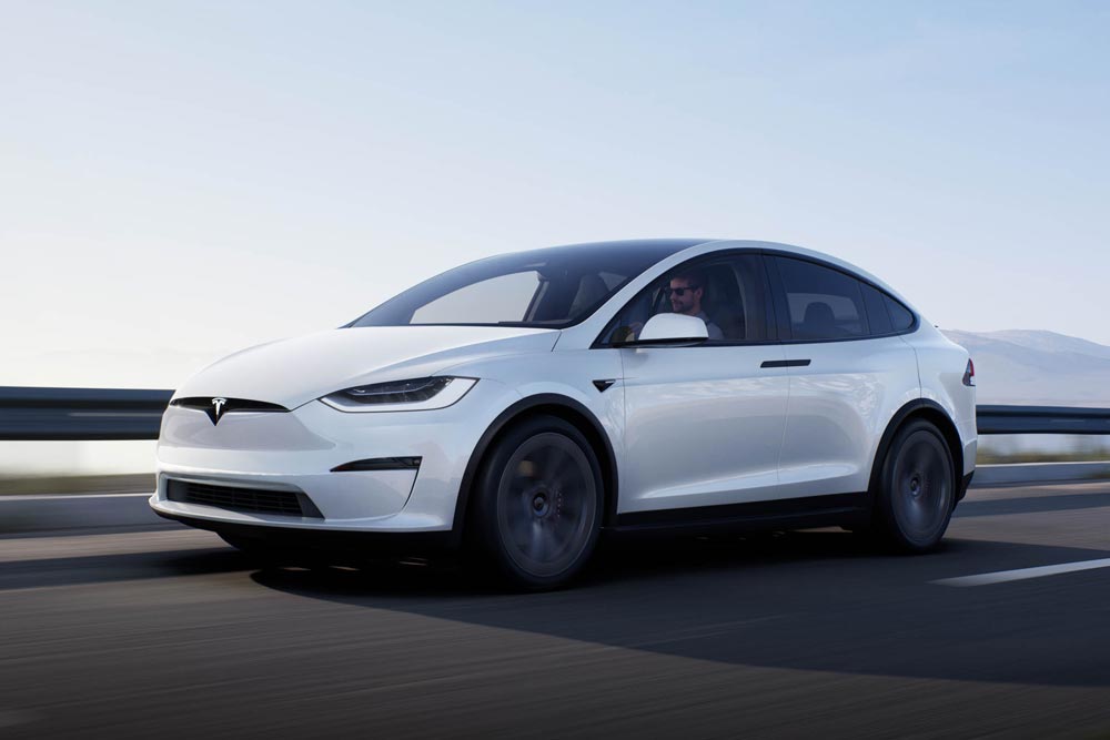 https://autogreeknews.gr/wp-content/uploads/2021/08/Tesla-Model-X-plaid-1.jpg