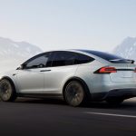 Tesla-Model-X-plaid-(2)