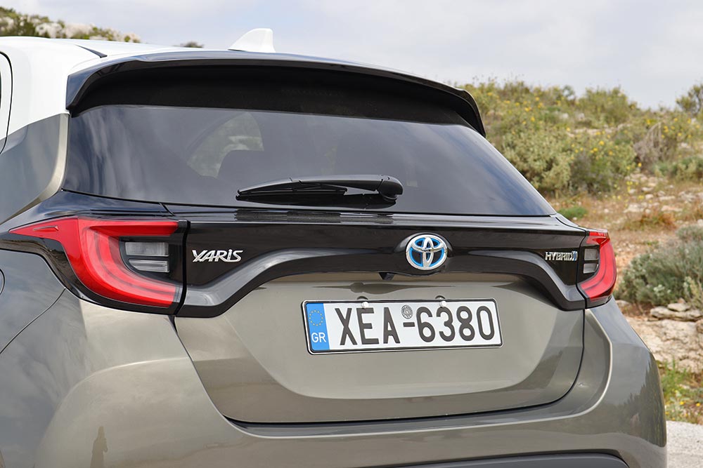 https://autogreeknews.gr/wp-content/uploads/2021/08/Toyota-Yaris-1.5-Hybrid-19.jpg