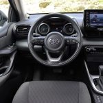 Toyota-Yaris-1.5-Hybrid-(22)