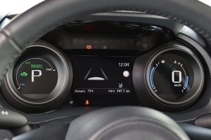 Toyota-Yaris-1.5-Hybrid-(26)