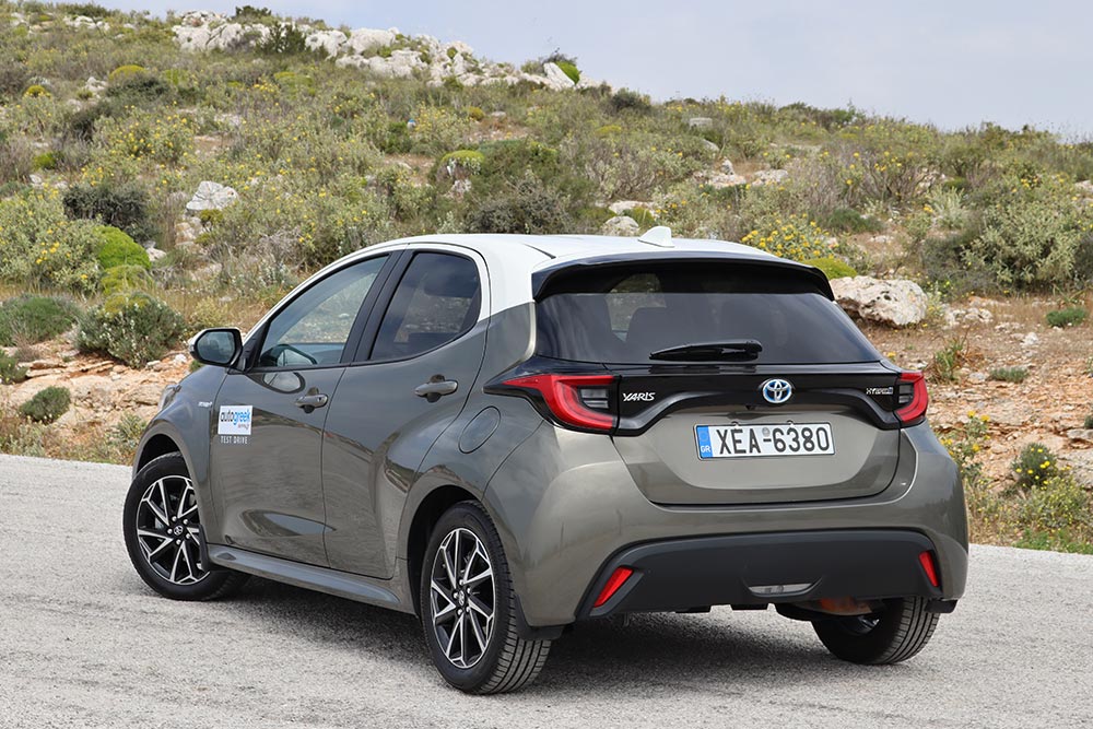 https://autogreeknews.gr/wp-content/uploads/2021/08/Toyota-Yaris-1.5-Hybrid-32.jpg