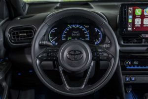 Toyota-Yaris-Cross-18