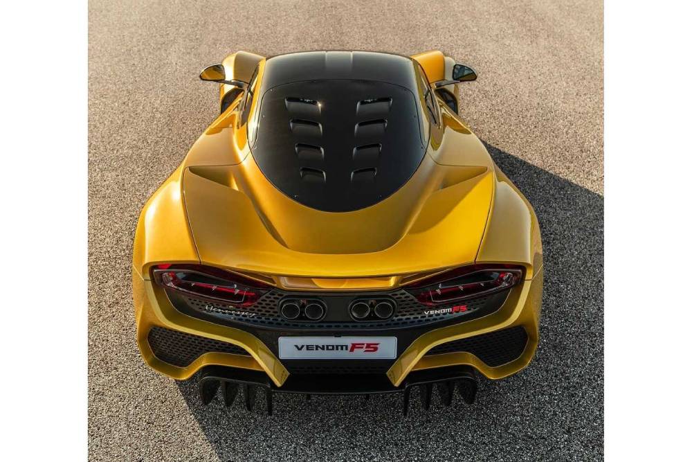 https://autogreeknews.gr/wp-content/uploads/2021/08/hennessey-venom-f5-mojave-gold-5.jpg