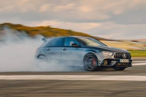 mercedes-amg a45 s drifting (1)