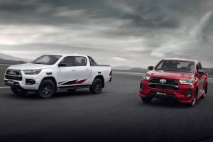 toyota hilux revo gr sport