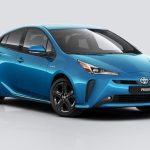 toyota-prius-2019-(1)