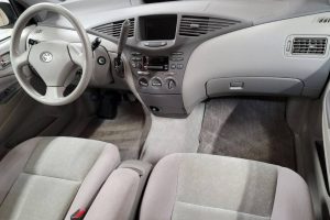 2003-Toyota-Prius-14