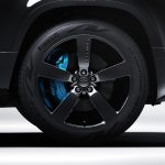 2021-Land-Rover-Defender-V8-Bond-Edition-6