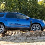2021---New--Dacia-Duster-4X4---Iron-Blue-tests-drive-(3)
