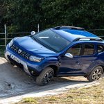 2021---New--Dacia-Duster-4X4---Iron-Blue-tests-drive-(5)