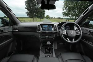 2021-ssangyong-musso (2)