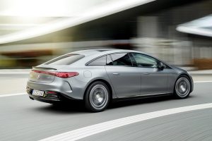 2022-Mercedes-AMG-EQS-53-(3)