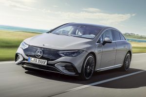 2022-Mercedes-Benz-EQE-(1)