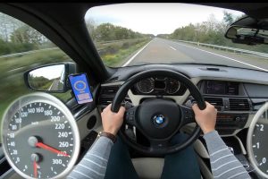 635hp bmw x5 m hits autobahn