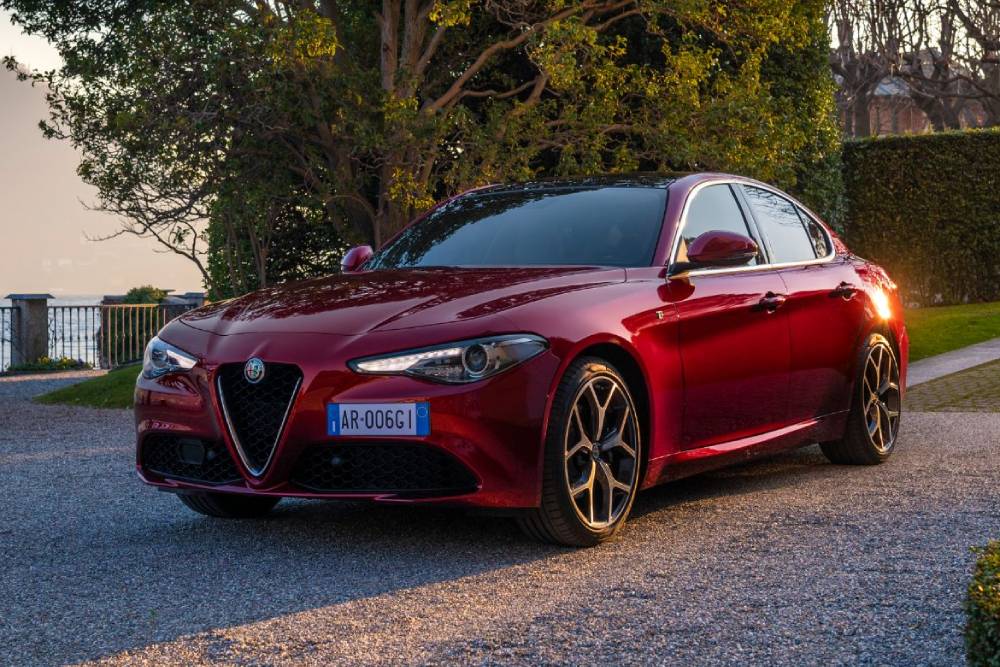https://autogreeknews.gr/wp-content/uploads/2021/09/Alfa-Romeo-Giulia-and-Stelvio-6C-Villa-d-Este-6.jpg