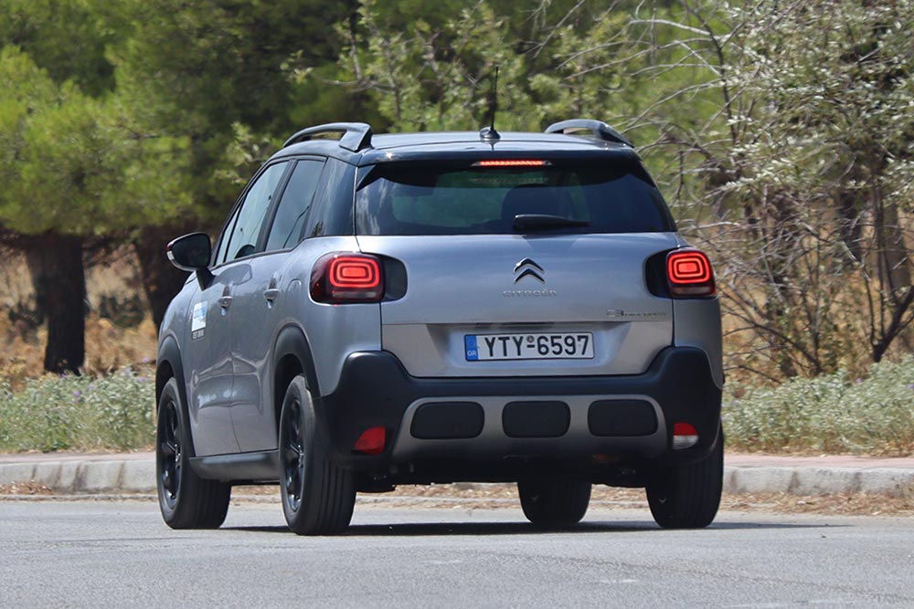https://autogreeknews.gr/wp-content/uploads/2021/09/Citroen-C3-Aircross-1.2T-2021-3.jpg