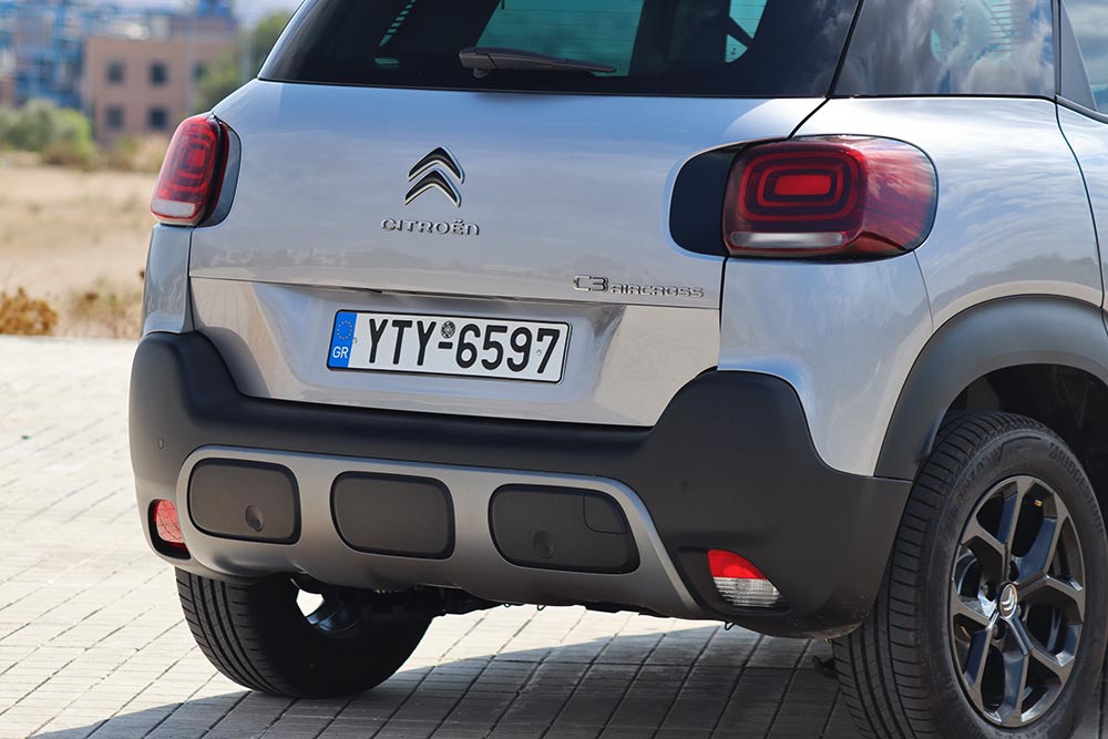 https://autogreeknews.gr/wp-content/uploads/2021/09/Citroen-C3-Aircross-1.2T-2021-7.jpg