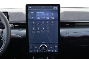 Ford Mustang Mach-E (34)